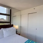 Waikiki Banyan Condo With Mountain Views Near Waikiki Beach, Free Parking